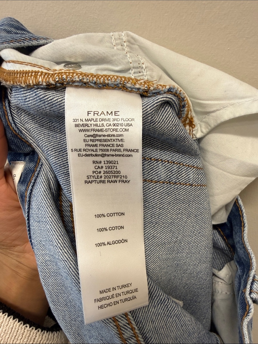 Frame The Bubble Crop Jeans Size 28 NWT Rapture Raw Fray - Picture 6 of 8